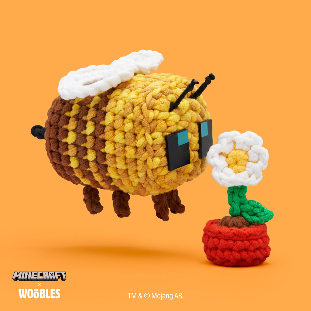 Tiny Minecraft Potted Daisy Accessory Kit